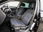 Volkswagen Passat 1.4 TSI GTE Highline | Trekhaak | 360° Camera | ACC | Dealer Onderhouden
