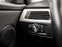 BMW 3-Serie Touring 316i Sportline (YOUNGTIMER, NAVIGATIE, CLIMATE, SPORTSTOELEN, PARKEERSENSOREN, CRUISE, DAKRAILS, BLUETOOTH, NIEUWE APK, NIEUWSTAAT)