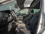 Volkswagen Golf 1.4 TSI Highline Business R | Pano | Digital dash | Keyless