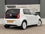 Volkswagen Up! 1.0 high up! White Pano CarPlay Cruise