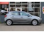 Opel Corsa 1.4 Favourite Airco Navi PDC Apple Carplay Nap