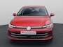 Volkswagen Golf 1.5eTSI/150PK Style DSG · Head-up display · Navigatie · Camera · Apple/Android Car Play · Stoel- & Stuurverwarming · Garantie tot 06-02-2030 of 100.000km