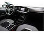 Opel Mokka-e Elegance 50-kWh 11kw bl. Navigatie/ Stuur-stoelverwarming/ Carplay/ Camera/ Led/ Cruise control