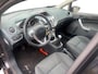 Ford Fiesta 1.25 Titanium | Climate | Cruise C. | Parkeersen. | Leder stuurwiel | Lichtmetalen velgen "