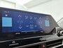 Citroën E-C4 EV Shine 50 kWh 136pk | Navigatie | Achteruitrijcamera | Half Lederen comfortstoelen | Climate Control | Adaptieve Cruise Control | Full Led koplampen | Head-up display | Parkeersensoren v+a | Keyless | Dodehoeksensor | Stuurverwarming | Apple Carplay / Android Auto | Bluetooth | DAB+ radio | Donker getint glas | 18" lichtmetalen velgen |