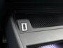 Citroën E-C4 EV Shine 50 kWh 136pk | Navigatie | Achteruitrijcamera | Half Lederen comfortstoelen | Climate Control | Adaptieve Cruise Control | Full Led koplampen | Head-up display | Parkeersensoren v+a | Keyless | Dodehoeksensor | Stuurverwarming | Apple Carplay / Android Auto | Bluetooth | DAB+ radio | Donker getint glas | 18" lichtmetalen velgen |
