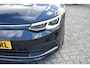 Volkswagen Golf 1.5 eTSI Style, PANORAMADAK,VERWARMDE ACHTERBANK, BOEKJES,ONDERHOUDSHISTORIE EN NATIONALE AUTOPAS