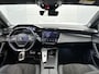 Peugeot 408 GT 1.6 Plug-in HYbrid 180pk Automaat | Navigatie | Achteruitrijcamera | Matrix LED koplampen | Leder/Alcantara | Handsfree Achterklep | Adaptieve Cruise Control | Parkeersensoren v+a | Keyless | Draadloze Apple Carplay / Android Auto | Armsteun | Stuurverwarming | Donker getint glas | 19" lichtmetalen velgen |