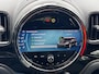 MINI Countryman 2.0 Cooper S E ALL4 Untamed Edition Automaat / Dealer onderhouden / WLTP 48 km stad 56 km / HUD / Panorama schuifdak / Adaptief CC / Navigatie / Elektrische stoelen / 18"LM wielen /
