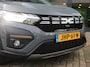 Dacia Jogger 1.6 Hybrid 140 Extreme 7p. AUTOMAAT / 19.000KM! / CAMERA / CRUISE / NAVI / CLIMATE / KEYLESS / PDC / PRIVACY GLASS / DAB / ARMSTEUN / APPLE CARPLAY / ANDROID AUTO / 16'' LMV