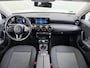 Mercedes-Benz A-klasse 160 Business Solution | Achteruitrij Camera | DAB+ Radio | Parkeersensoren Voor + Achter | Stoelverwarming | Navigatie