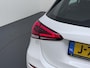 Mercedes-Benz A-klasse 160 Business Solution | Achteruitrij Camera | DAB+ Radio | Parkeersensoren Voor + Achter | Stoelverwarming | Navigatie