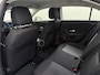 Mercedes-Benz A-klasse 160 Business Solution | Achteruitrij Camera | DAB+ Radio | Parkeersensoren Voor + Achter | Stoelverwarming | Navigatie
