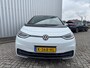 Volkswagen ID.3 First Max 58 kWh l Panoramadak l Camera achter l Stoelverwarming l Stoelmassage l Parkeersensoren voor en achter l Adaptieve Cr. Control