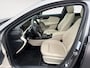 Mercedes-Benz A-klasse 250 e Premium Plus | Burmester | Schuif/kanteldak | Massage | Stoelkoeling + verwarming | 360 camera | Leder |