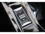 Peugeot 2008 1.2 Hybrid 136 Allure | Cruise | Carplay | Clima | DAB | Parkeersens. V+A | LED | LMV 17" | Cruise | Carplay | Clima | DAB | Parkeersens. V+A | LED | LMV 17" |