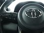 Toyota Yaris Cross 1.5 Hybrid Explore | Parkeer sensoren | Stoelverwarming | Trekhaak |