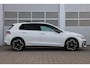 Volkswagen Golf GTE 1.5 eHybrid 272pk | SoH 100% | Trekhaak | Panoramadak | Stoelverkoeling/Verwarming | Head-up Display