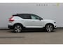 Volvo XC40 Recharge P8 AWD R-Design 20" lm velgen / Warmtepomp / Extra getint glas vanaf de B-Stijl / Google infotainment