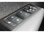Volvo XC40 Recharge P8 AWD R-Design 20" lm velgen / Warmtepomp / Extra getint glas vanaf de B-Stijl / Google infotainment