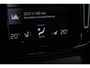 Volvo XC40 T2 Automaat Business Pro | Adaptive cruise control | Parkeersensoren voor + achter | Parkeercamera | Volvo on Call | Stuurwielverwarming | Comfortstoelen | Volvo on Call | Dealeronderhouden