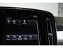 Volvo XC40 T2 Automaat Business Pro | Adaptive cruise control | Parkeersensoren voor + achter | Parkeercamera | Volvo on Call | Stuurwielverwarming | Comfortstoelen | Volvo on Call | Dealeronderhouden
