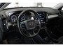 Volvo XC40 T2 Automaat Business Pro | Adaptive cruise control | Parkeersensoren voor + achter | Parkeercamera | Volvo on Call | Stuurwielverwarming | Comfortstoelen | Volvo on Call | Dealeronderhouden