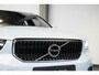 Volvo XC40 T2 Automaat Business Pro | Adaptive cruise control | Parkeersensoren voor + achter | Parkeercamera | Volvo on Call | Stuurwielverwarming | Comfortstoelen | Volvo on Call | Dealeronderhouden