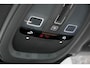 Volvo XC90 2.0 T8 Plug-in hybrid AWD Ultra Dark | Verwarmbare voorstoelen | Verwarmbaar stuurwiel | Ventileerbare voorstoelen | Massagefunctie voorstoelen | Verwarmbare achterbank | Premium Audio by Bowers & Wilkins | Luchtvering | Rondom zichtcamera  | Semi elektrische trekhaak | 21 inch Lichtmetalen velgen