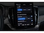Volvo XC90 2.0 T8 Plug-in hybrid AWD Ultra Dark | Verwarmbare voorstoelen | Verwarmbaar stuurwiel | Ventileerbare voorstoelen | Massagefunctie voorstoelen | Verwarmbare achterbank | Premium Audio by Bowers & Wilkins | Luchtvering | Rondom zichtcamera  | Semi elektrische trekhaak | 21 inch Lichtmetalen velgen