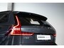 Volvo V60 2.0 T6 Plug-in hybrid AWD Plus Dark | Elek. Glazen Panoramdak | Verwarmbare Voorstoelen (met geheugen), Stuurwiel en Achterbank | Semi-Elektrische Trekhaak | Verwarmbare Voorruit | Premium Audio by Harman Kardon | 360-Camera