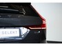 Volvo V60 2.0 T6 Plug-in hybrid AWD Plus Dark | Elek. Glazen Panoramdak | Verwarmbare Voorstoelen (met geheugen), Stuurwiel en Achterbank | Semi-Elektrische Trekhaak | Verwarmbare Voorruit | Premium Audio by Harman Kardon | 360-Camera