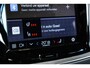 Volvo V60 2.0 T6 Plug-in hybrid AWD Plus Dark | Verwarmbare Voorstoelen (met geheugen), Stuurwiel en Achterbank | Semi-Elektrische Trekhaak | Verwarmbare Voorruit | Premium Audio by Harman Kardon | 360-Camera