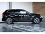 Volvo XC60 B5 Inscription | Luchtvering | Bowers & Wilkins Premium Audio | Panoramadak | Electrische Bedienbare Voorstoelen | Parkeerverwarming | 360° Parkeercamera | Gelamineerde Zijruiten | 20'' Lichtmetalen velgen | BLIS | Adaptive Cruise Control |