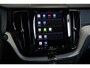 Volvo XC60 B5 Inscription | Luchtvering | Bowers & Wilkins Premium Audio | Panoramadak | Electrische Bedienbare Voorstoelen | Parkeerverwarming | 360° Parkeercamera | Gelamineerde Zijruiten | 20'' Lichtmetalen velgen | BLIS | Adaptive Cruise Control |