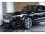Volvo XC60 B5 Inscription | Luchtvering | Bowers & Wilkins Premium Audio | Panoramadak | Electrische Bedienbare Voorstoelen | Parkeerverwarming | 360° Parkeercamera | Gelamineerde Zijruiten | 20'' Lichtmetalen velgen | BLIS | Adaptive Cruise Control |