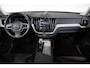 Volvo XC60 B5 Inscription | Luchtvering | Bowers & Wilkins Premium Audio | Panoramadak | Electrische Bedienbare Voorstoelen | Parkeerverwarming | 360° Parkeercamera | Gelamineerde Zijruiten | 20'' Lichtmetalen velgen | BLIS | Adaptive Cruise Control |