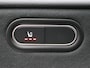 Mercedes-Benz A-klasse 250 e AMG Line / Panaroma-dak / Trekhaak / Night-Pakket / Achteruitrijcamera /