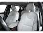 Volvo V40 T3 Momentum | 16'' Lichtmetalen velgen | Navigatie | Climate Control | Cruise Control | Dealeronderhouden | Blond stoffen bekleding |