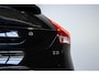 Volvo V40 T3 Momentum | 16'' Lichtmetalen velgen | Navigatie | Climate Control | Cruise Control | Dealeronderhouden | Blond stoffen bekleding |