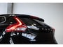 Volvo V40 T3 Momentum | 16'' Lichtmetalen velgen | Navigatie | Climate Control | Cruise Control | Dealeronderhouden | Blond stoffen bekleding |