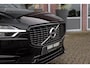 Volvo XC60 2.0 B5 R-Design | 2e eigenaar | NL auto | Dakraam | 19 inch | Camera | Head up | Harman-Kardon | Trekhaak | DAB | Sportstoelen | Navi | Bluetooth | 250 pk | Automaat | ➡️