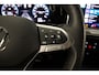 Volkswagen Golf R-Line Edition 1.5 eTSI 150pk DSG Automaat Adaptive cruise control, Achteruitrijcamera, LED koplampen, Navigatie, Stuurwiel verwarmd