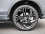 Volkswagen Tiguan 1.5 eHybrid R-Line Edition | 20 Inch Velgen | Trekhaak | Airco | Panorama dak | Navigatie | Camera | parkeersensoren | Stoelverwarming |
