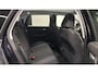 Peugeot 308 SW 1.2 PureTech Blue Lease Allure LM PANO TREKHAAK CRUISE CARPLAY NAVIGATIE.