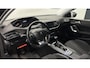 Peugeot 308 SW 1.2 PureTech Blue Lease Allure LM PANO TREKHAAK CRUISE CARPLAY NAVIGATIE.