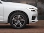 Volvo XC60 T6 Recharge AWD R-Design SOH 90,4% Leder Pano BLIS Harman Kardon