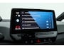 Volkswagen ID.3 First 58 kWh | IQ Light | ACC | Keyless | Stoel- Stuurverw. | 19'' | Trekhaak