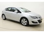 Opel Astra 1.4 Turbo Business + | Navigatie | Airco | Cruise Control | Trekhaak | Parkeersensoren achter | Bluetooth