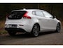 Volvo V40 2.0 T2 Momentum Navi | Clima | Standkachel | Adap LED | Stoelverwarm | Premium Audio | Half leder | Etc.